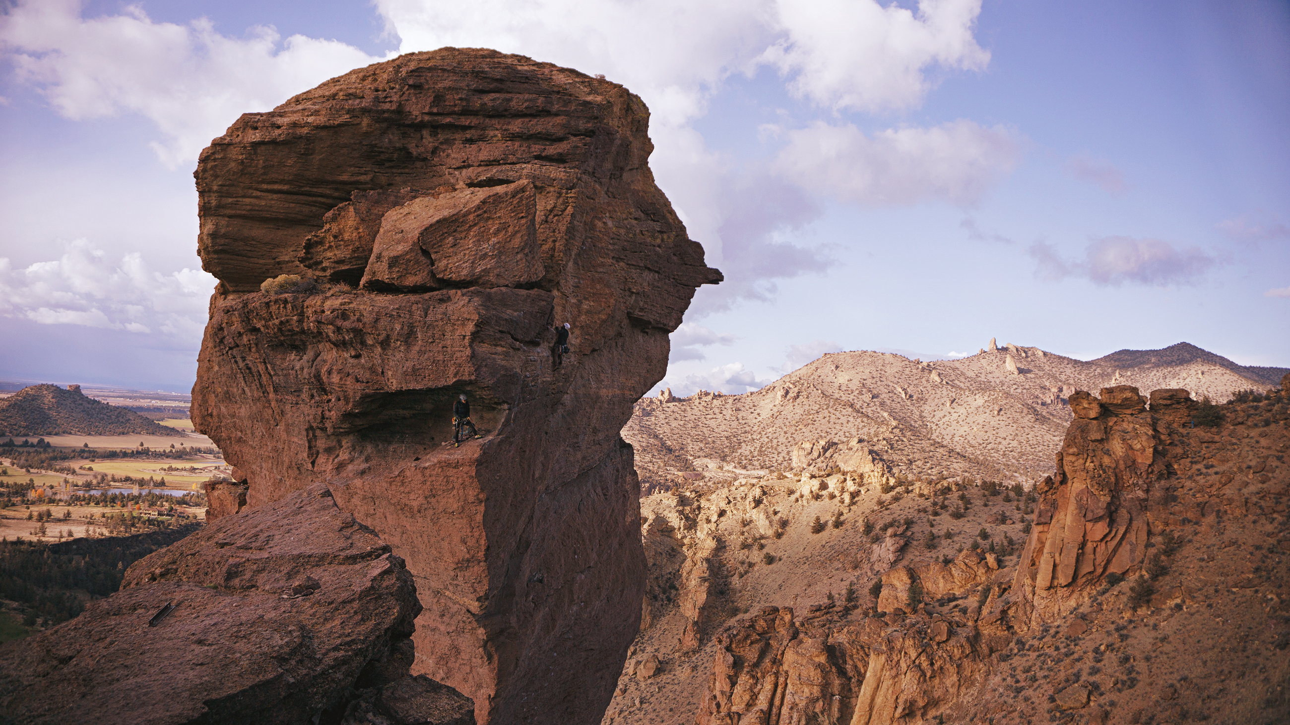 Climbing The Monkey Face at Smith Rock